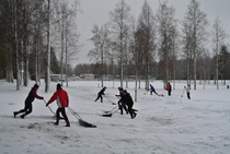 Yleisurheilujaoston vuosi alkoi laduntekotalkoilla, kun Kalevi Hämäläisen muistohiihdot olivat lumipulan takia uhattuna.