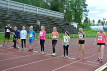 Vattenfall-seuracupin 15-vuotiaiden poikien ja tyttöjen 2000 metrillä nähtiin kauden kotimainen kärkitulos T14-sarjassa. Savonlinnan Riennon Reetta Joronen (94) juoksi 6.45,38, mitä hän myöhemmin vielä paransi.