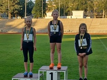 Venla Tarkiainen ja Aada Melto toivat JuvU:lle kaksoisvoiton pm-moniotteluissa.