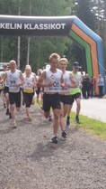 Vehmaan lenkin kilpasarjan startti.